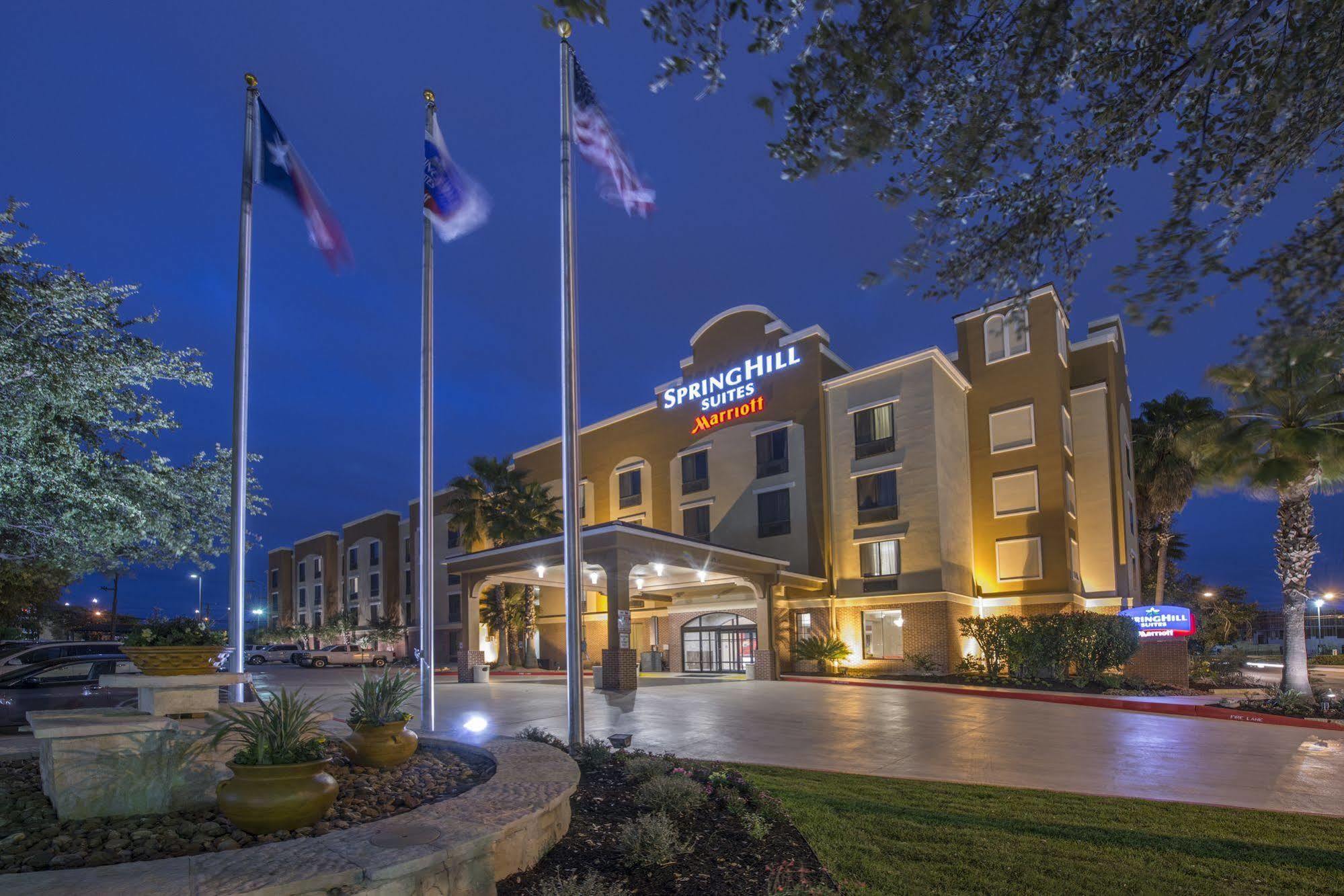 Springhill Suites By Marriott San Antonio Downtown-Riverwalk Area Екстериор снимка